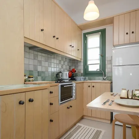 Stamatis' Place *